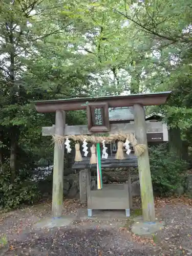 丹生官省符神社の末社