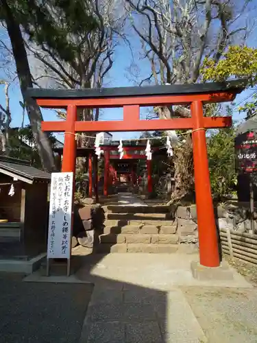 由比若宮（元鶴岡八幡宮）の鳥居