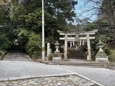 石座神社の{uncategorized: "未分類", other: "その他", undefined: "問題あり", building: "その他建物", grave: "お墓", sacred_gate: "鳥居", guardian: "狛犬", statue: "像", buddha: "仏像", history: "歴史", nature: "自然", garden: "庭園", animal: "動物", pagoda: "塔", temizu: "手水舎", mountain_gate: "山門・神門", sanctuary: "本殿・本堂", subordinate: "末社・摂社", art: "芸術", scenery: "景色", jizo: "地蔵", ema: "絵馬", goshuin: "御朱印", omikuji: "おみくじ", items: "授与品その他", amulet: "お守り", goshuincho: "御朱印帳", eats: "食事", festival: "お祭り", votive_dance: "神楽", shichigosan: "七五三参", wedding: "結婚式", experience: "体験その他", initially: "初詣", around: "周辺", anti_infection: "感染症対策"}