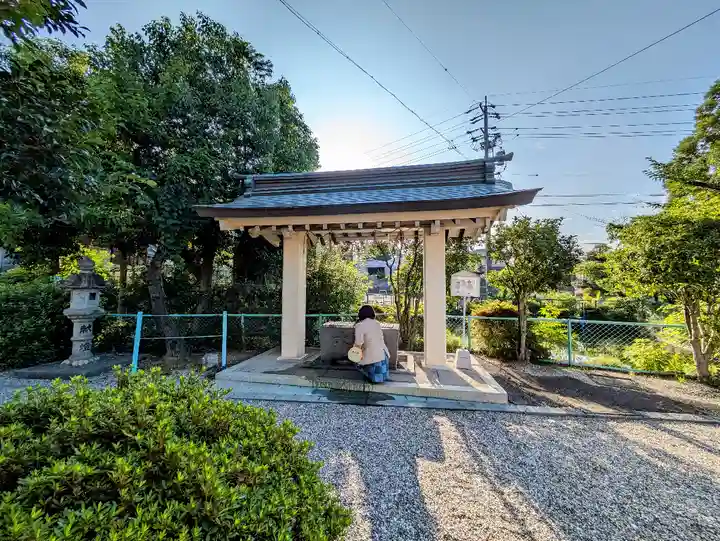 春日社(和合春日社)の手水舎