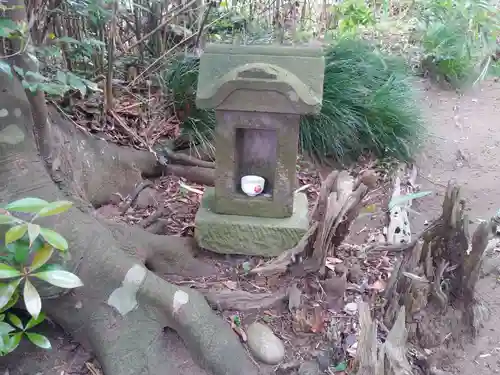 惶根神社の末社