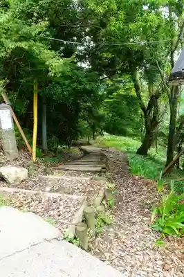 稚児松地蔵のその他建物