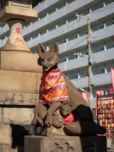 東京羽田 穴守稲荷神社の{uncategorized: "未分類", other: "その他", undefined: "問題あり", building: "その他建物", grave: "お墓", sacred_gate: "鳥居", guardian: "狛犬", statue: "像", buddha: "仏像", history: "歴史", nature: "自然", garden: "庭園", animal: "動物", pagoda: "塔", temizu: "手水舎", mountain_gate: "山門・神門", sanctuary: "本殿・本堂", subordinate: "末社・摂社", art: "芸術", scenery: "景色", jizo: "地蔵", ema: "絵馬", goshuin: "御朱印", omikuji: "おみくじ", items: "授与品その他", amulet: "お守り", goshuincho: "御朱印帳", eats: "食事", festival: "お祭り", votive_dance: "神楽", shichigosan: "七五三参", wedding: "結婚式", experience: "体験その他", initially: "初詣", around: "周辺", anti_infection: "感染症対策"}