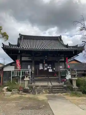 龍象寺の本殿・本堂