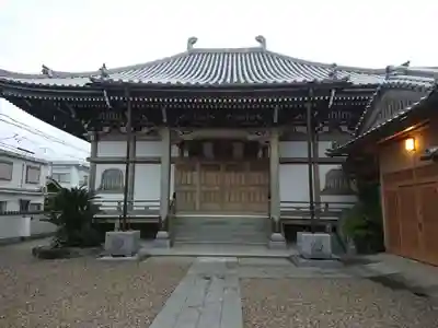 西方寺の本殿・本堂