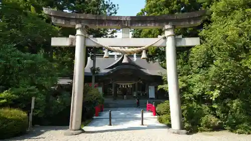 越中一宮 髙瀬神社の鳥居