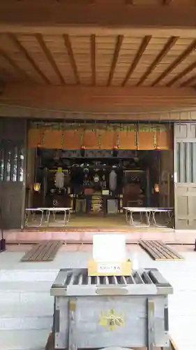白旗神社の本殿・本堂