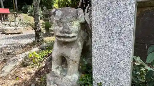 大賣神社の狛犬