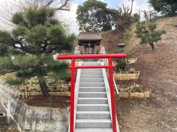 早雲稲荷枳尼天尊様(神奈川県)