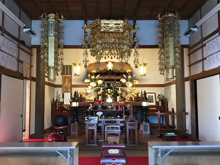 大聖寺(波切不動尊)の本殿・本堂