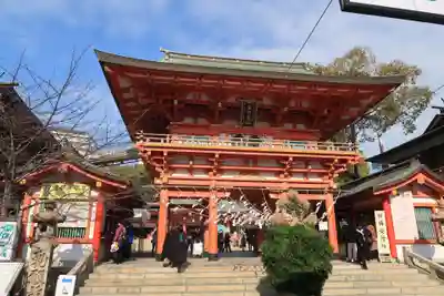 生田神社の山門・神門