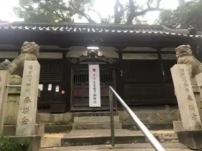 沢田八幡神社の本殿・本堂