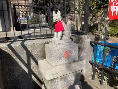 鶴ヶ峰稲荷神社の狛犬