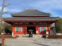 浅草寺の本殿