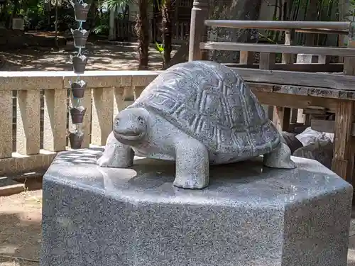 亀岡八幡宮（亀岡八幡神社）の狛犬