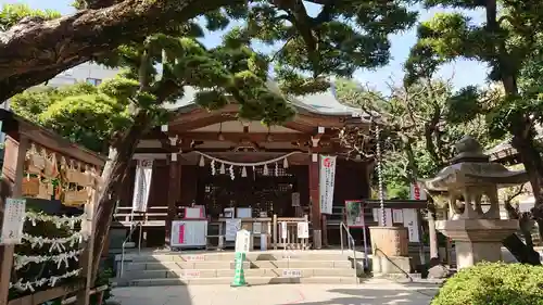 鳩森八幡神社の本殿・本堂