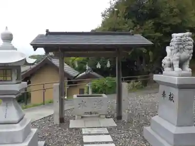 八幡神社の手水舎