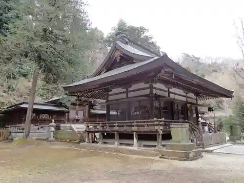 武蔵二宮 金鑚神社の本殿