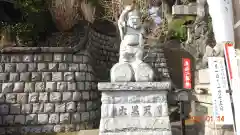 品川神社の像