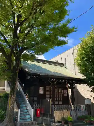甘酒稲荷神社の本殿・本堂