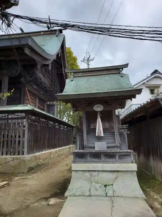 佐保神社の末社・摂社