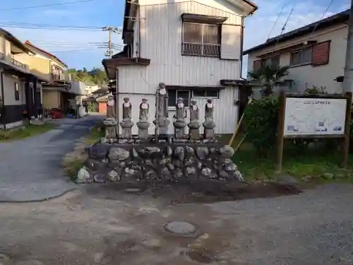 龍石寺(埼玉県)