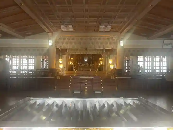 札幌護國神社の{uncategorized: "未分類", other: "その他", undefined: "問題あり", building: "その他建物", grave: "お墓", sacred_gate: "鳥居", guardian: "狛犬", statue: "像", buddha: "仏像", history: "歴史", nature: "自然", garden: "庭園", animal: "動物", pagoda: "塔", temizu: "手水舎", mountain_gate: "山門・神門", sanctuary: "本殿・本堂", subordinate: "末社・摂社", art: "芸術", scenery: "景色", jizo: "地蔵", ema: "絵馬", goshuin: "御朱印", omikuji: "おみくじ", items: "授与品その他", amulet: "お守り", goshuincho: "御朱印帳", eats: "食事", festival: "お祭り", votive_dance: "神楽", shichigosan: "七五三参", wedding: "結婚式", experience: "体験その他", initially: "初詣", around: "周辺", anti_infection: "感染症対策"}