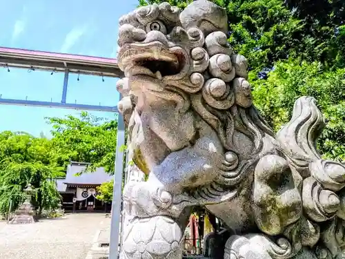 富部神社の狛犬