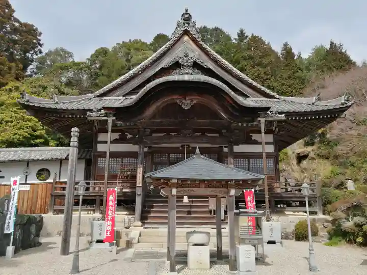 常福寺の本殿・本堂
