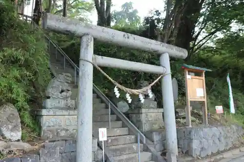 阿久津「田村神社」（郡山市阿久津町）旧社名：伊豆箱根三嶋三社の鳥居