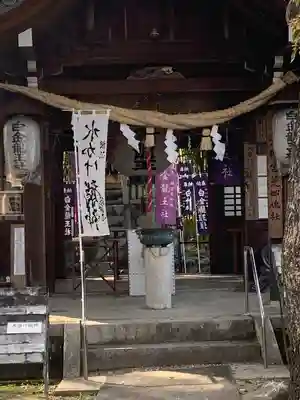 白金龍王社の本殿・本堂