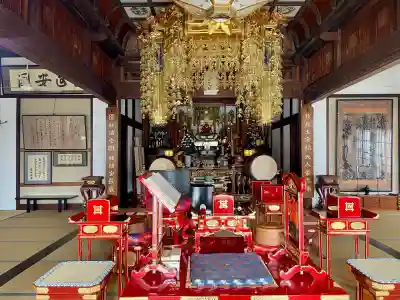 浄瀧寺の{uncategorized: "未分類", other: "その他", undefined: "問題あり", building: "その他建物", grave: "お墓", sacred_gate: "鳥居", guardian: "狛犬", statue: "像", buddha: "仏像", history: "歴史", nature: "自然", garden: "庭園", animal: "動物", pagoda: "塔", temizu: "手水舎", mountain_gate: "山門・神門", sanctuary: "本殿・本堂", subordinate: "末社・摂社", art: "芸術", scenery: "景色", jizo: "地蔵", ema: "絵馬", goshuin: "御朱印", omikuji: "おみくじ", items: "授与品その他", amulet: "お守り", goshuincho: "御朱印帳", eats: "食事", festival: "お祭り", votive_dance: "神楽", shichigosan: "七五三参", wedding: "結婚式", experience: "体験その他", initially: "初詣", around: "周辺", anti_infection: "感染症対策"}