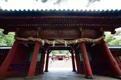 日光二荒山神社中宮祠の山門・神門