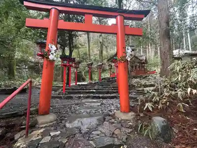 貴船神社結社の{uncategorized: "未分類", other: "その他", undefined: "問題あり", building: "その他建物", grave: "お墓", sacred_gate: "鳥居", guardian: "狛犬", statue: "像", buddha: "仏像", history: "歴史", nature: "自然", garden: "庭園", animal: "動物", pagoda: "塔", temizu: "手水舎", mountain_gate: "山門・神門", sanctuary: "本殿・本堂", subordinate: "末社・摂社", art: "芸術", scenery: "景色", jizo: "地蔵", ema: "絵馬", goshuin: "御朱印", omikuji: "おみくじ", items: "授与品その他", amulet: "お守り", goshuincho: "御朱印帳", eats: "食事", festival: "お祭り", votive_dance: "神楽", shichigosan: "七五三参", wedding: "結婚式", experience: "体験その他", initially: "初詣", around: "周辺", anti_infection: "感染症対策"}