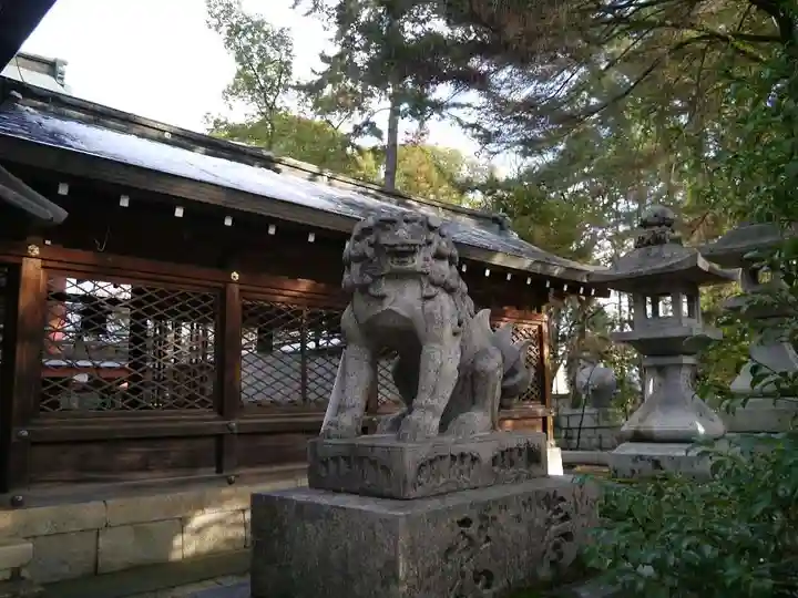 御霊神社(上御霊神社)の狛犬