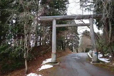 土津神社|こどもと出世の神さまの鳥居