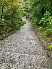 石都々古和気神社の建物その他