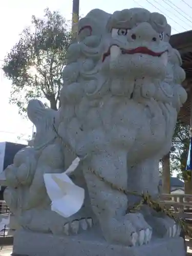 矢柄神社の狛犬