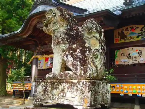 春日神社の狛犬