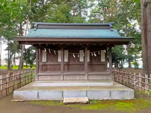 峯ヶ岡八幡神社の末社