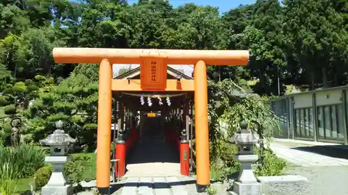 榊山稲荷神社の鳥居