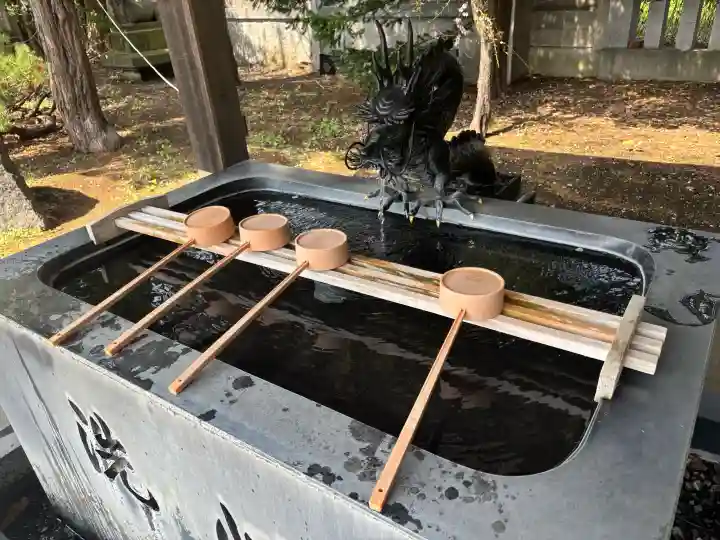 篠路神社の{uncategorized: "未分類", other: "その他", undefined: "問題あり", building: "その他建物", grave: "お墓", sacred_gate: "鳥居", guardian: "狛犬", statue: "像", buddha: "仏像", history: "歴史", nature: "自然", garden: "庭園", animal: "動物", pagoda: "塔", temizu: "手水舎", mountain_gate: "山門・神門", sanctuary: "本殿・本堂", subordinate: "末社・摂社", art: "芸術", scenery: "景色", jizo: "地蔵", ema: "絵馬", goshuin: "御朱印", omikuji: "おみくじ", items: "授与品その他", amulet: "お守り", goshuincho: "御朱印帳", eats: "食事", festival: "お祭り", votive_dance: "神楽", shichigosan: "七五三参", wedding: "結婚式", experience: "体験その他", initially: "初詣", around: "周辺", anti_infection: "感染症対策"}