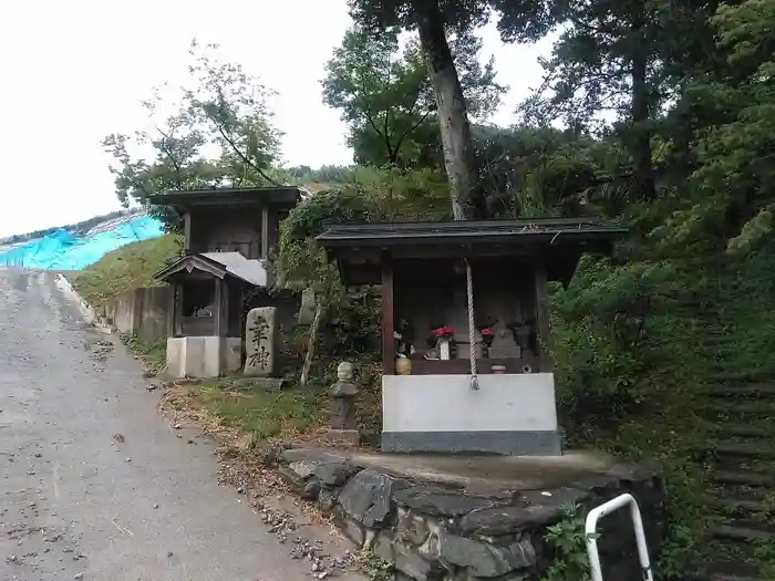 南淋寺の建物その他