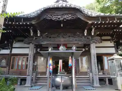 真福寺の本殿・本堂