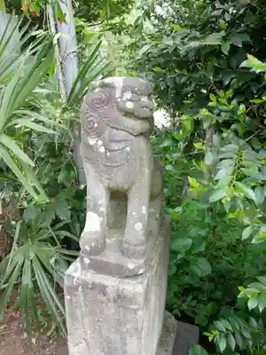 平出雷電神社の狛犬
