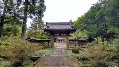 雲照寺の山門・神門