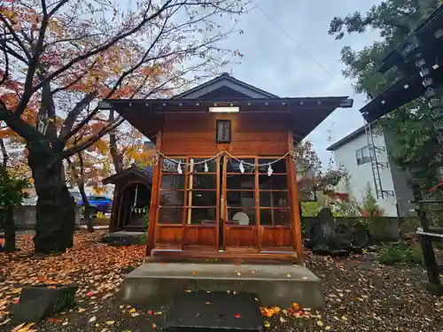胸肩神社(青森県)