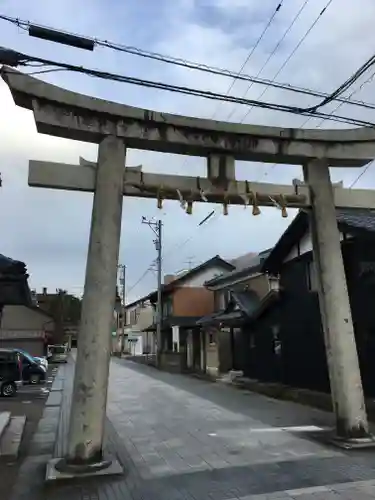  松阜神社の鳥居