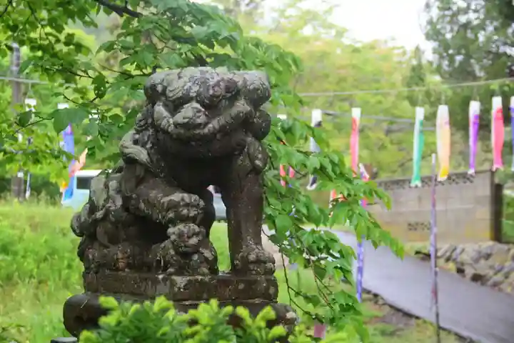 高司神社〜むすびの神の鎮まる社〜の狛犬