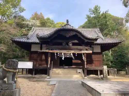 田潮八幡神社の本殿